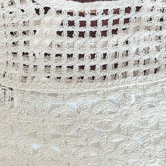 Anthropologie BISHOP + YOUNG
CROCHET CROP TOP XS EUC - Picture 7 of 9